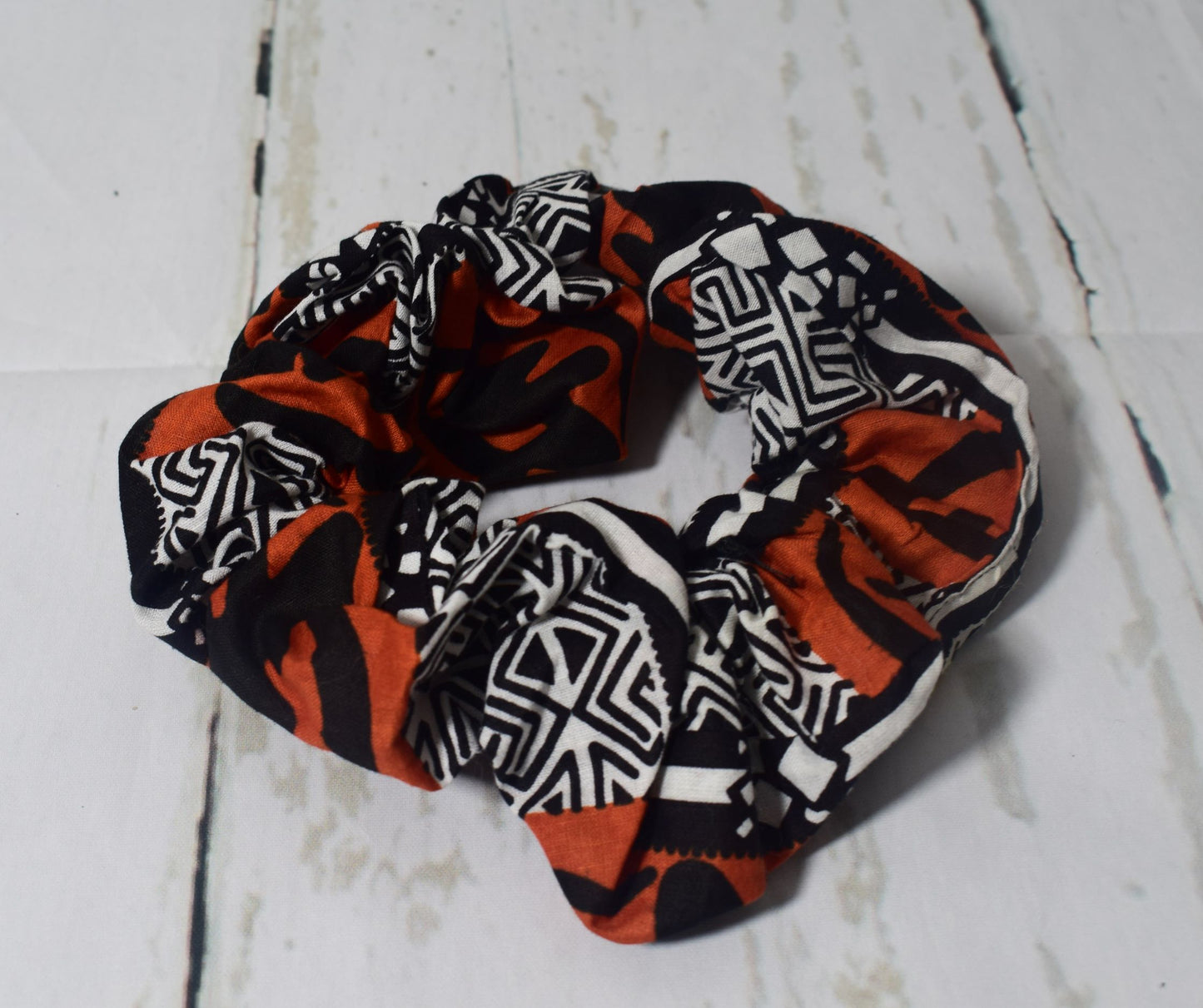 Gye Nyame Oversized Scrunchie