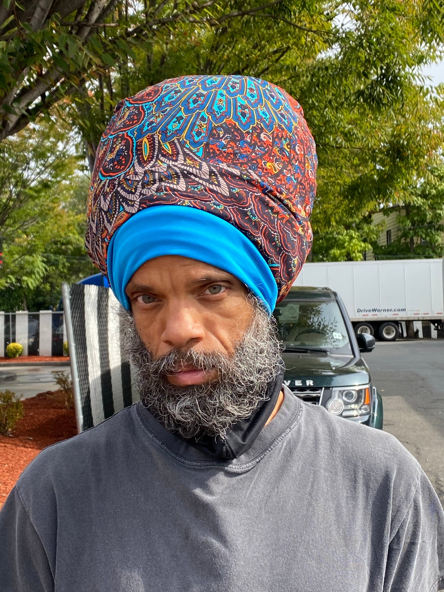 Yes I Multicolor Stretch Hat