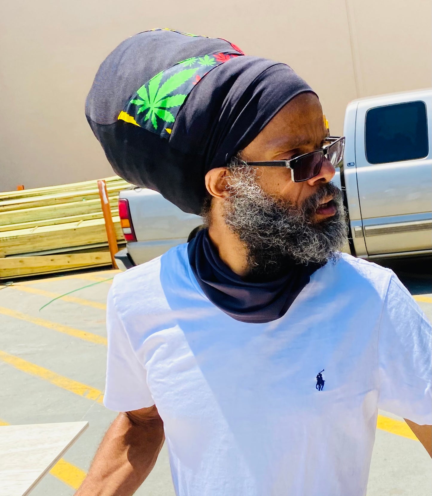 Black Ises Cannabis Stretch Hat
