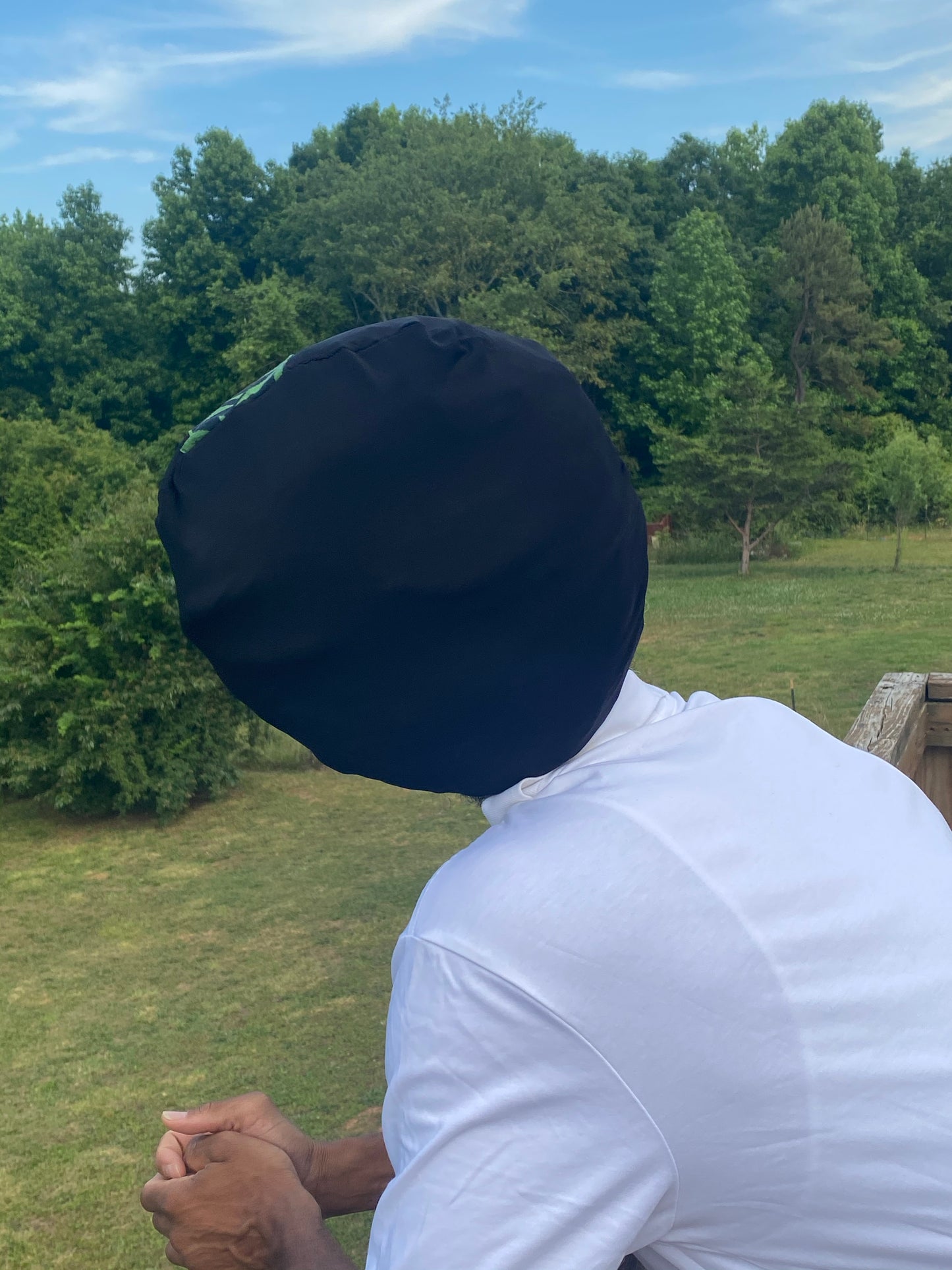 Black Cannabis Stretch Hat