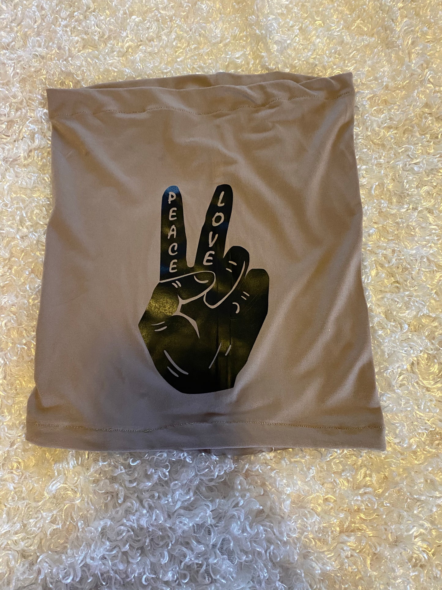 Tan Peace n Love Loc Socks