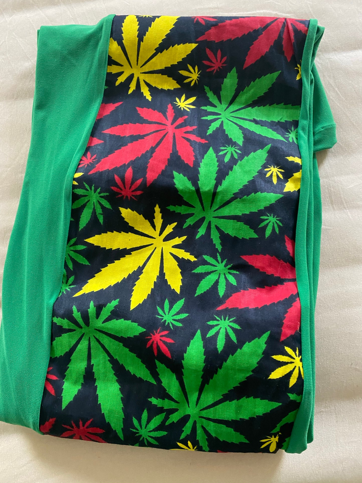 Ises Cannabis Tubular Head-Wrap