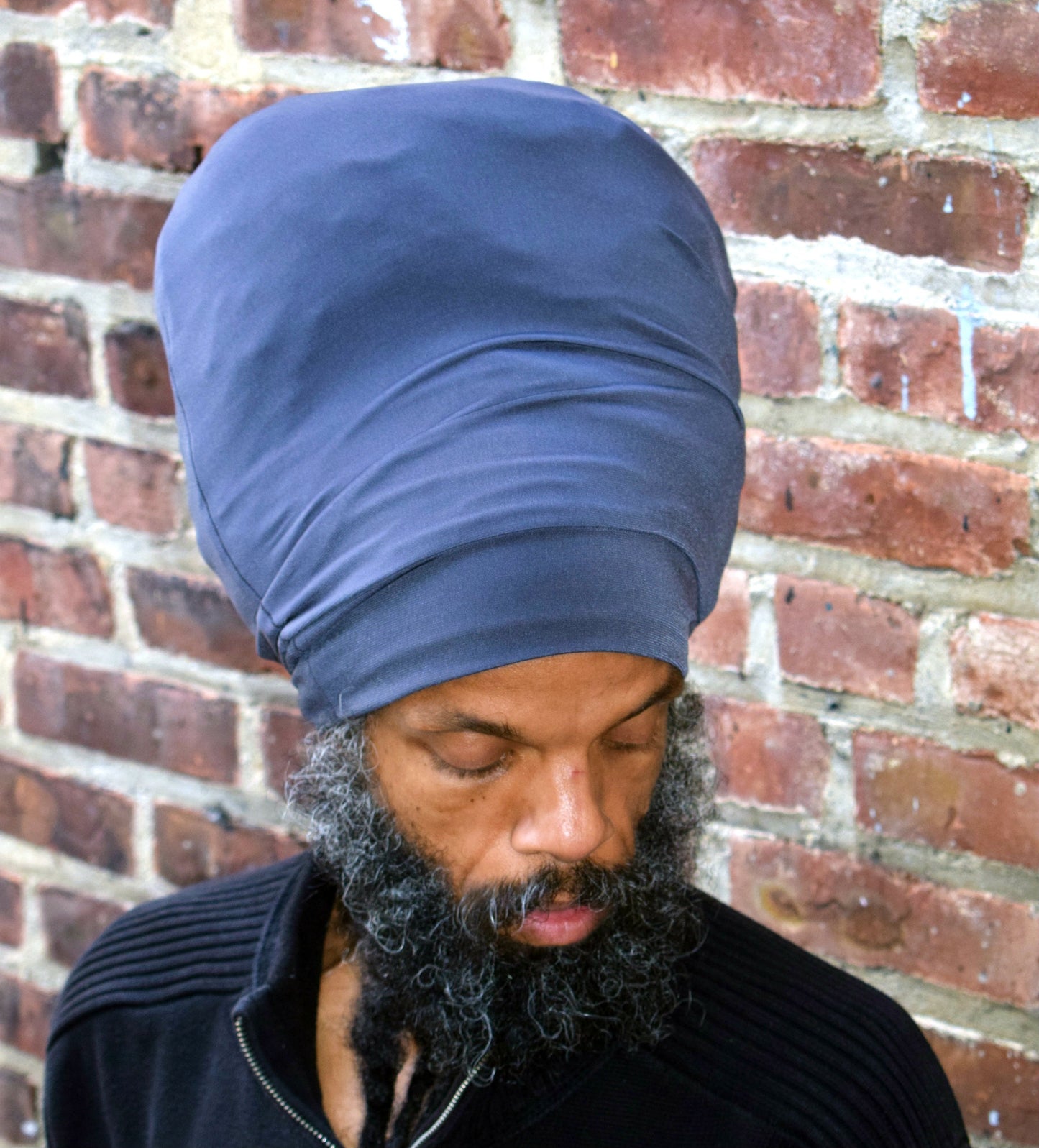 Gray stretch hat - front view.