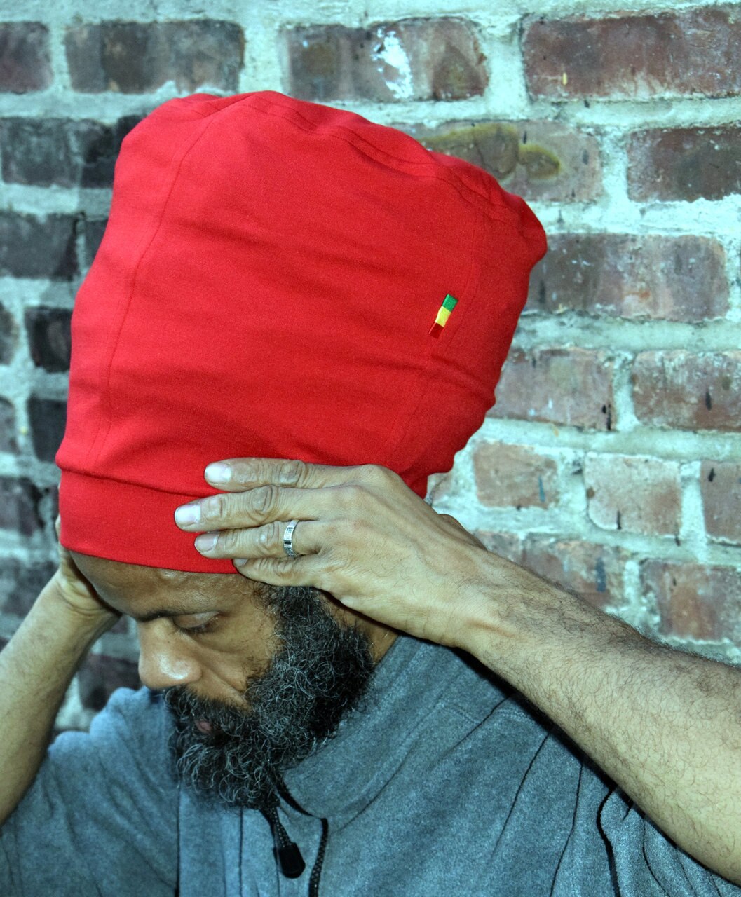 Stretch hat unisex pull on style