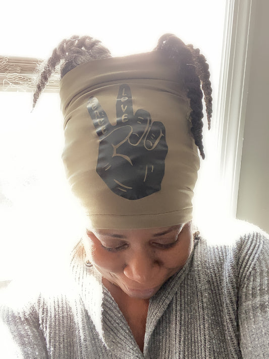 Olive Peace n Love Loc Socks