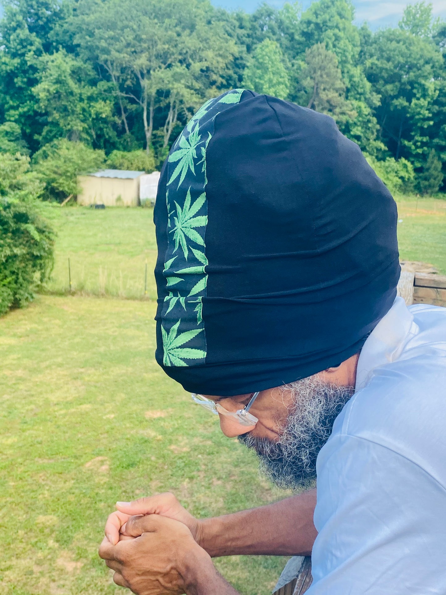Black Cannabis Stretch Hat
